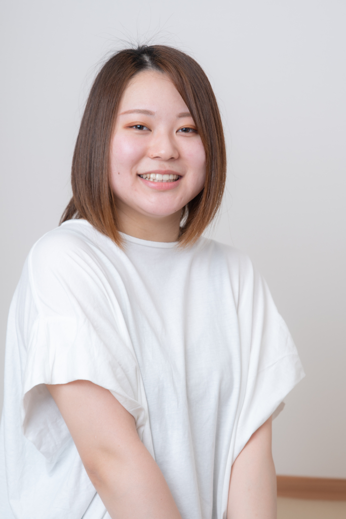 鷲尾里菜